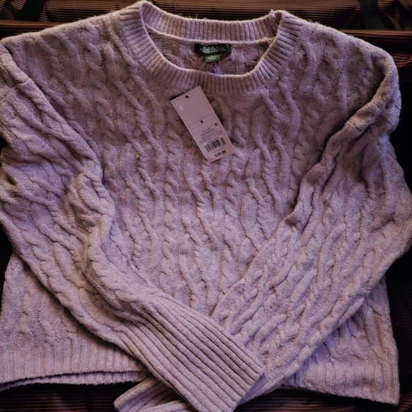 Sweater - Picture 1 of 3